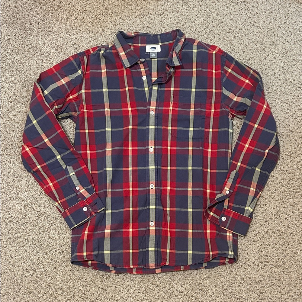 NEVER WORN Old Navy Boys’ button down shirt